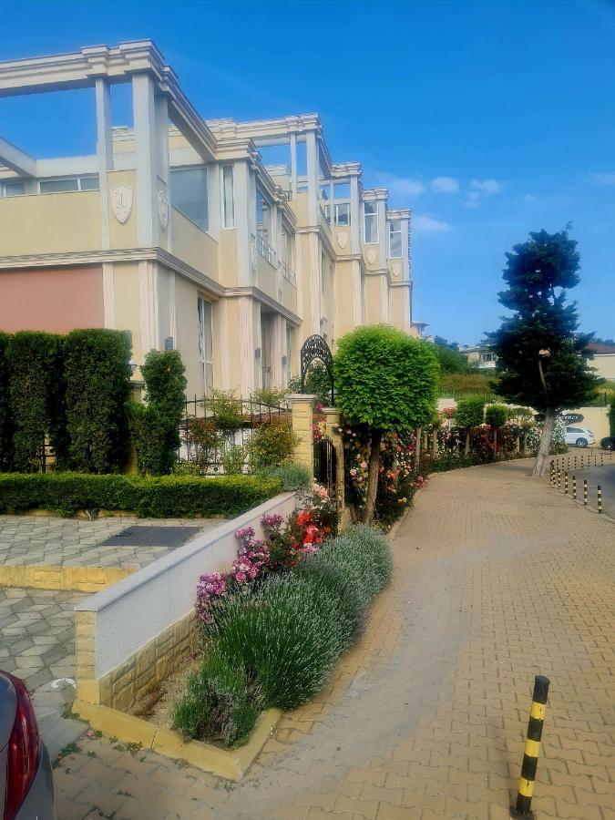 Апартамент- Вила Флоренс На 600 М От Плажа! Varna Exterior foto